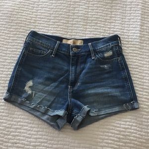 hollister high waisted denim shorts